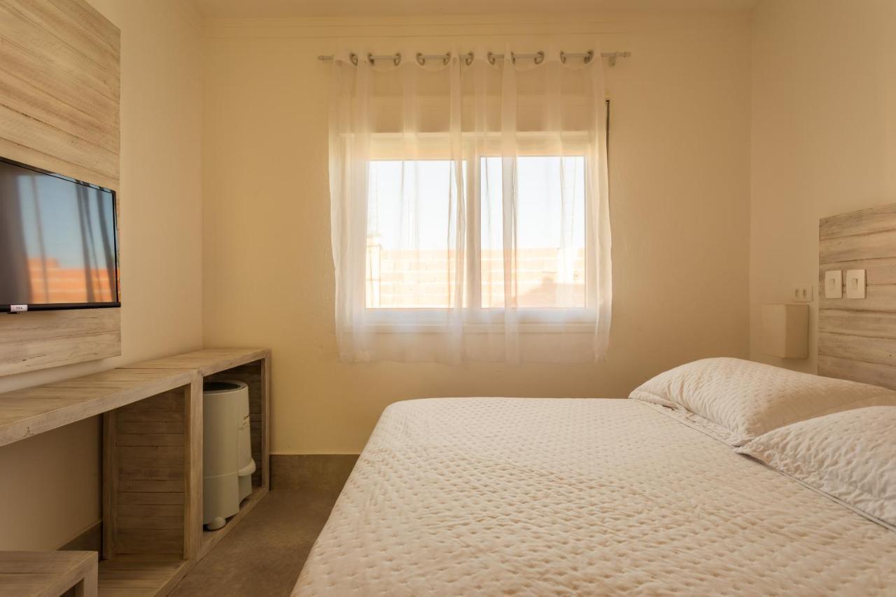 Casa D'Aroeira Residencial Boutique - Centro De Juquei - 2 Quadras Do Mar - Servico De Praia - Roupa De Cama 600 Fios Algodao Egipcio - Toalhas Banho E Praia - Tudo Novo - Estacionamento Interno - Cozinha - Consulte Unidades Com Ofuro Hidro E Cromote 外观 照片