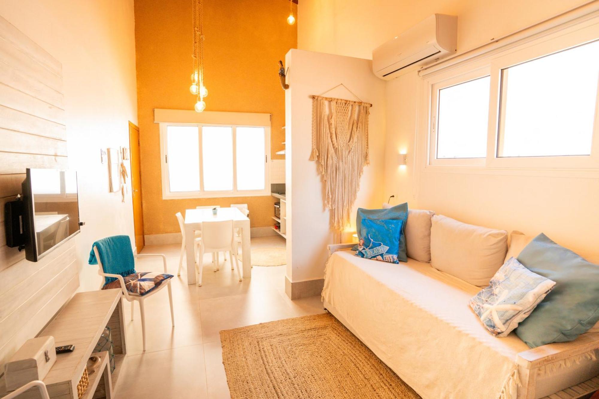 Casa D'Aroeira Residencial Boutique - Centro De Juquei - 2 Quadras Do Mar - Servico De Praia - Roupa De Cama 600 Fios Algodao Egipcio - Toalhas Banho E Praia - Tudo Novo - Estacionamento Interno - Cozinha - Consulte Unidades Com Ofuro Hidro E Cromote 外观 照片