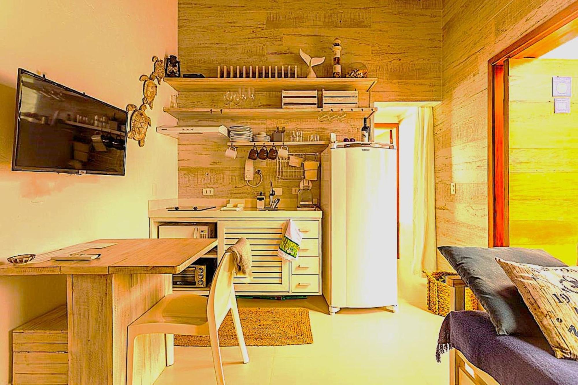 Casa D'Aroeira Residencial Boutique - Centro De Juquei - 2 Quadras Do Mar - Servico De Praia - Roupa De Cama 600 Fios Algodao Egipcio - Toalhas Banho E Praia - Tudo Novo - Estacionamento Interno - Cozinha - Consulte Unidades Com Ofuro Hidro E Cromote 外观 照片